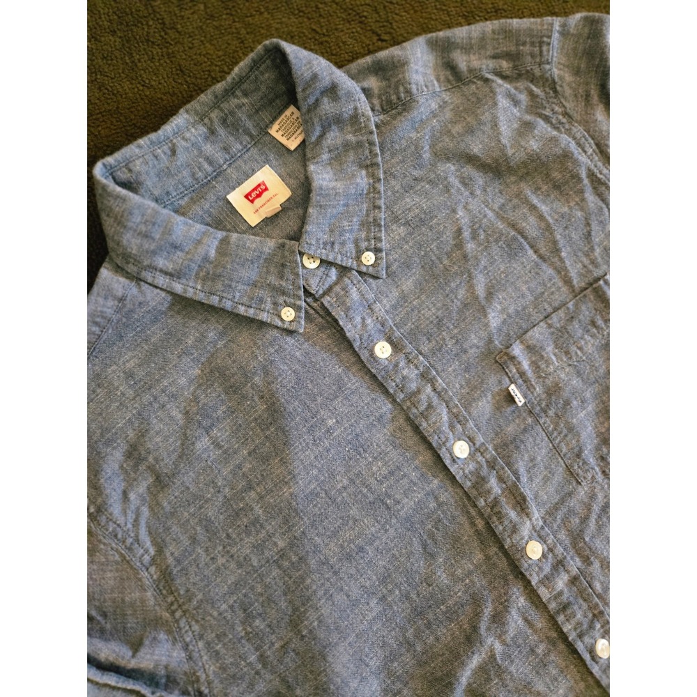 Levis Mens XL Blue Chambray Button Down Long Sleeve Shirt 100% Cotton S40171